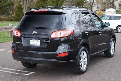 2012 Hyundai SANTA FE SE