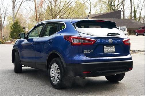 2020 Nissan Rogue Sport SV