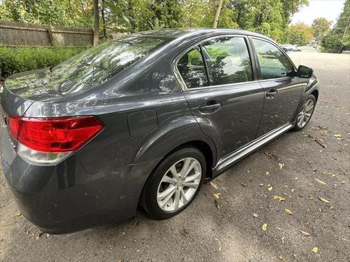 2014 Subaru Legacy Base