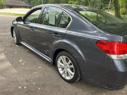 2014 Subaru Legacy Base