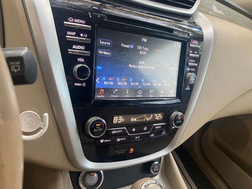 2016 Nissan Murano SV