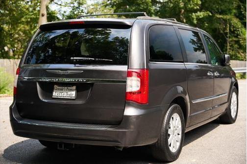2015 Chrysler Town & Country Touring