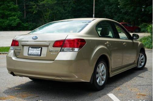 2010 Subaru Legacy Premium