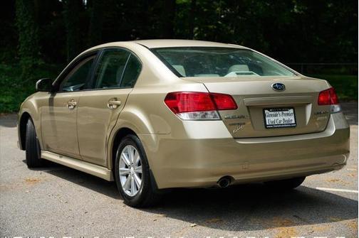 2010 Subaru Legacy Premium