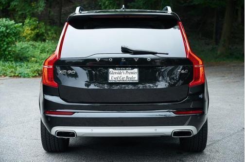 2018 Volvo XC90 T6 Momentum