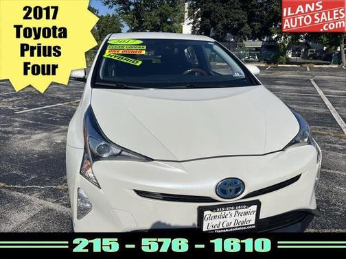 2017 Toyota Prius Four