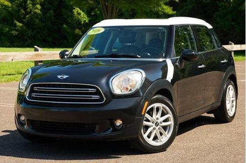 2016 MINI Countryman Cooper