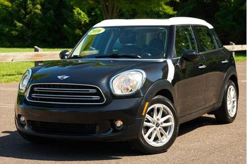 2016 MINI Countryman Cooper