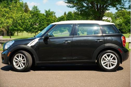 2016 MINI Countryman Cooper