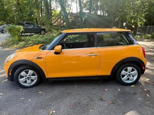 2014 MINI Hardtop Cooper