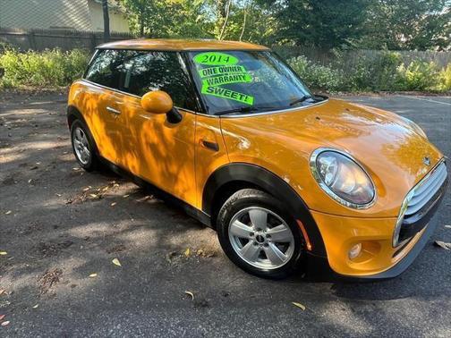 2014 MINI Hardtop Cooper