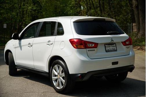 2014 Mitsubishi Outlander Sport ES