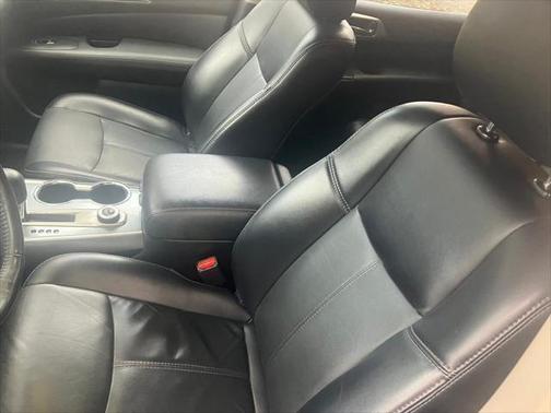 2018 Nissan Pathfinder SL