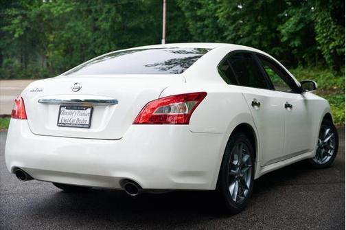 2011 Nissan Maxima S
