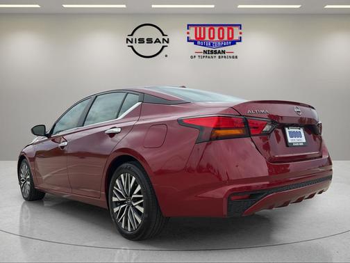 Scarlet Ember 2025 Nissan Altima SV