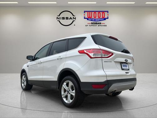 Oxford White 2014 Ford Escape SE