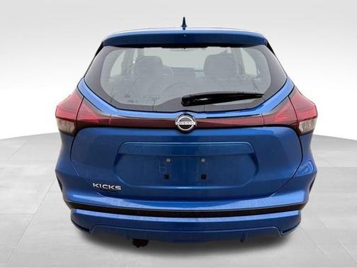 2023 Nissan Kicks S