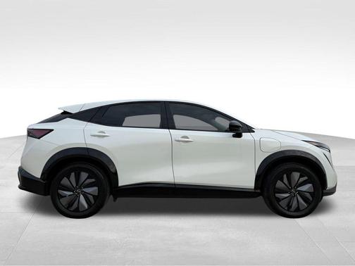 2023 Nissan ARIYA ENGAGE