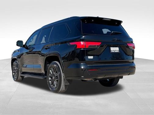 2026 Toyota Sequoia SR5