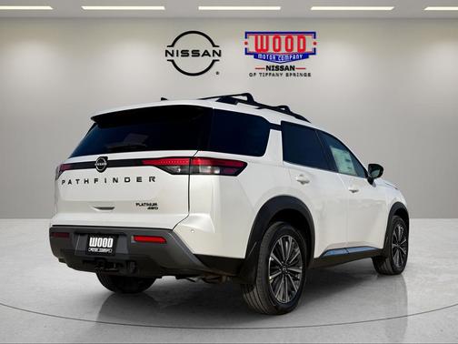 2026 Nissan Pathfinder Platinum