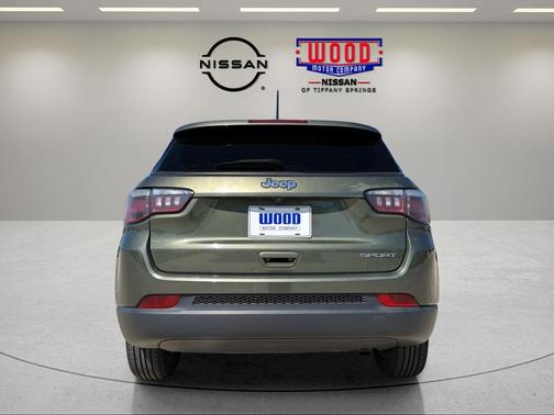 Olive Green Pearlcoat 2018 Jeep Compass Sport
