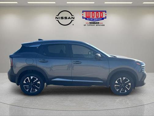Gun Metallic 2026 Nissan Kicks SV