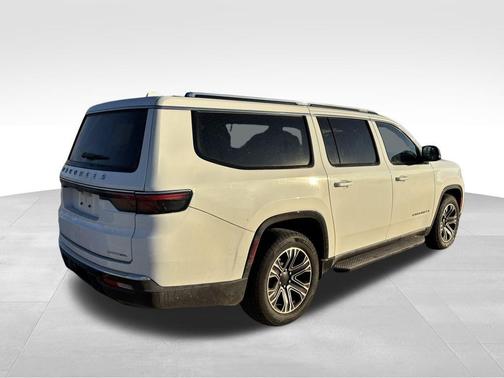 2023 Jeep Wagoneer L Series II