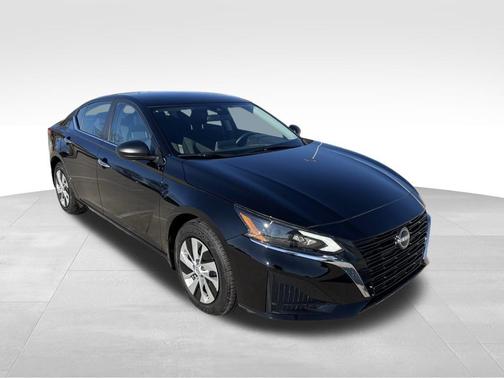 2025 Nissan Altima S