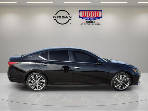 2023 Nissan Altima 2.5 SL