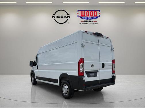 Bright White Clearcoat 2026 RAM ProMaster 2500 High Roof