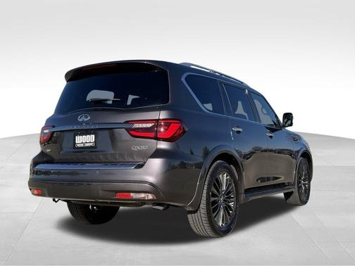 2024 INFINITI QX80 SENSORY