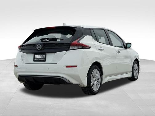 2023 Nissan Leaf S