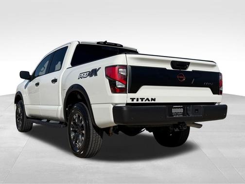 2024 Nissan Titan PRO-4X