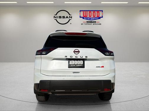 Everest White P 2026 Nissan Rogue Rock Creek