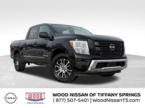 2024 Nissan Titan SV