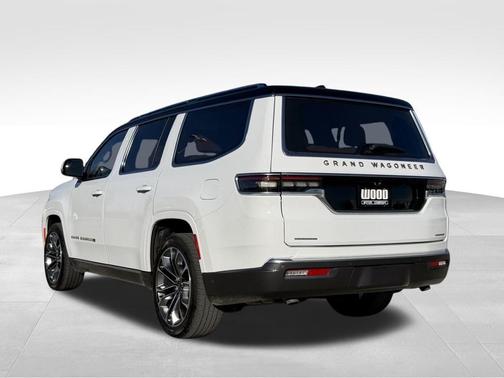 2022 Jeep Grand Wagoneer Series III