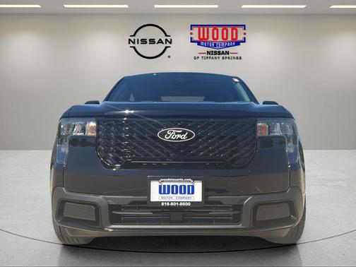 Shadow Black 2025 Ford Maverick XLT