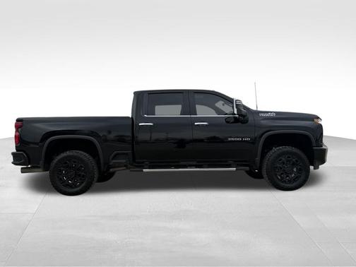 2022 Chevrolet Silverado 3500 High Country