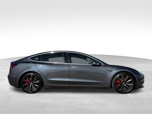 2020 Tesla Model 3 Performance