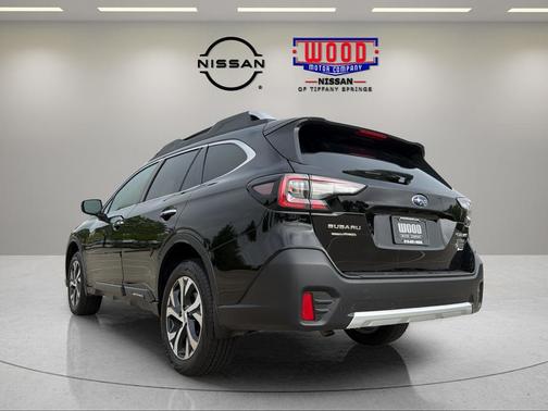 Crystal Black Silica 2021 Subaru Outback Touring