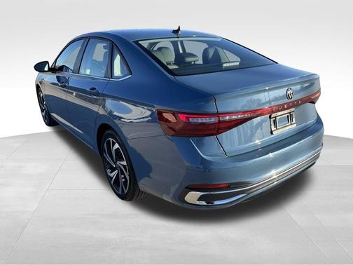 2025 Volkswagen Jetta 1.5T SEL