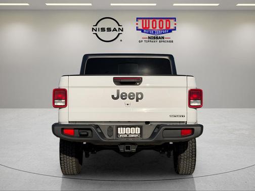 2021 Jeep Gladiator Sport