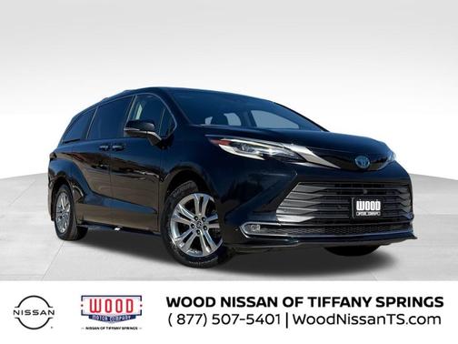 2023 Toyota Sienna Platinum 7 passenger