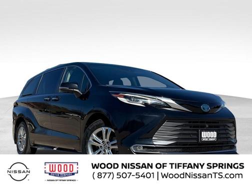 2023 Toyota Sienna Platinum 7 passenger