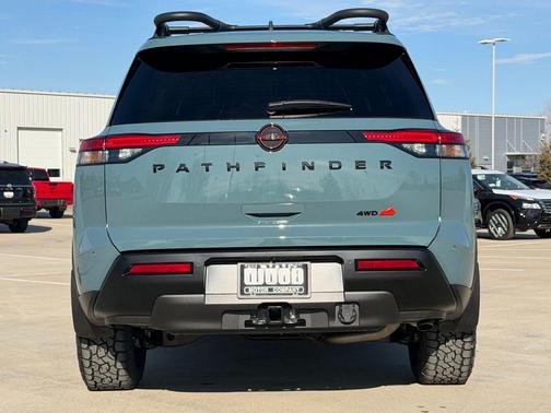 2026 Nissan Pathfinder Rock Creek