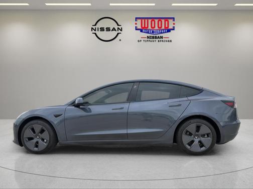 Midnight Silver Metallic 2023 Tesla Model 3 Base