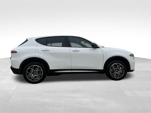 2024 Alfa Romeo Tonale Ti