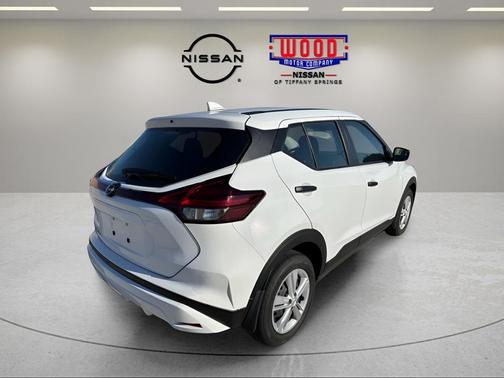 2025 Nissan Kicks Play S