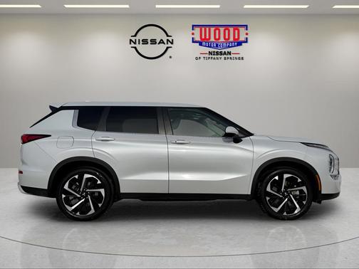 2024 Mitsubishi Outlander SE Black Edition