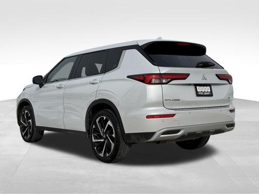 2024 Mitsubishi Outlander SE Black Edition